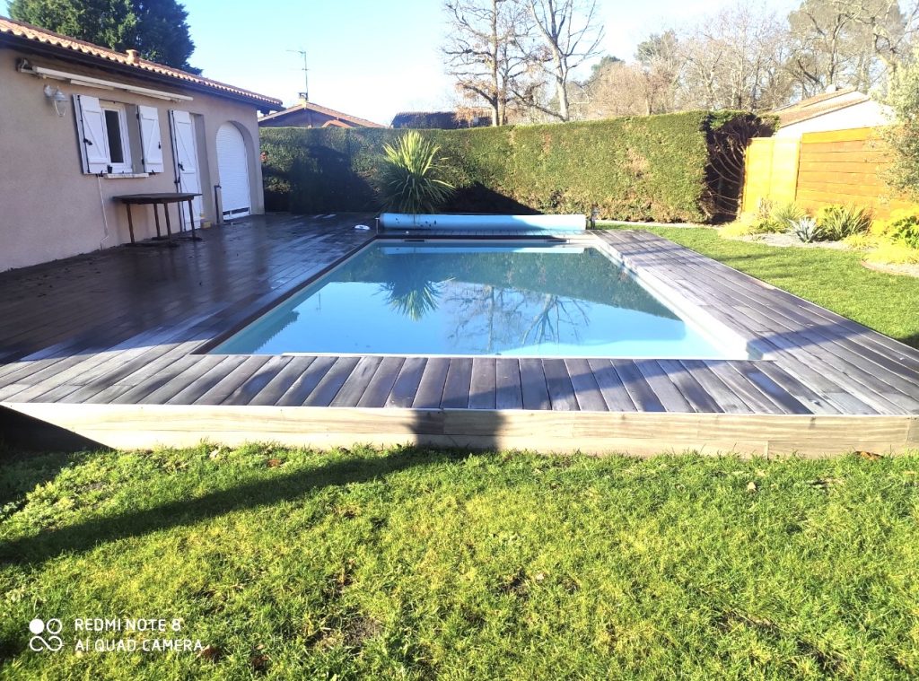 terrasse bois piscine