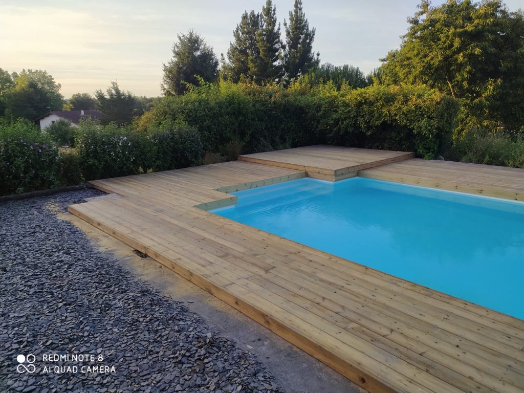 Terrasse autour piscine